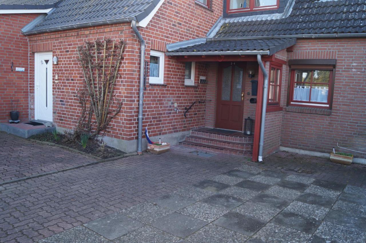 Wohnung Lemkenhafen Fehmarn Bagian luar foto